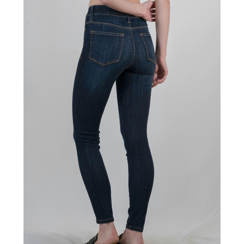 Judy Blue Skinny Pull-On Jeggings