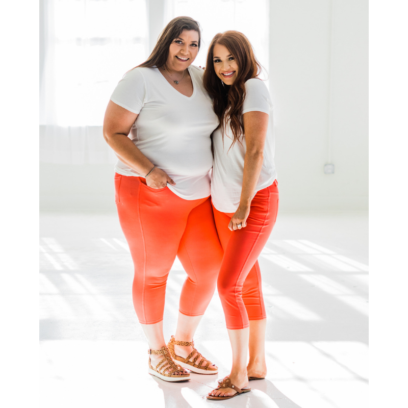 Quintessential Spring Jeggings in Coral