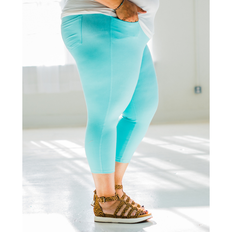 Quintessential Spring Jeggings in Turquoise